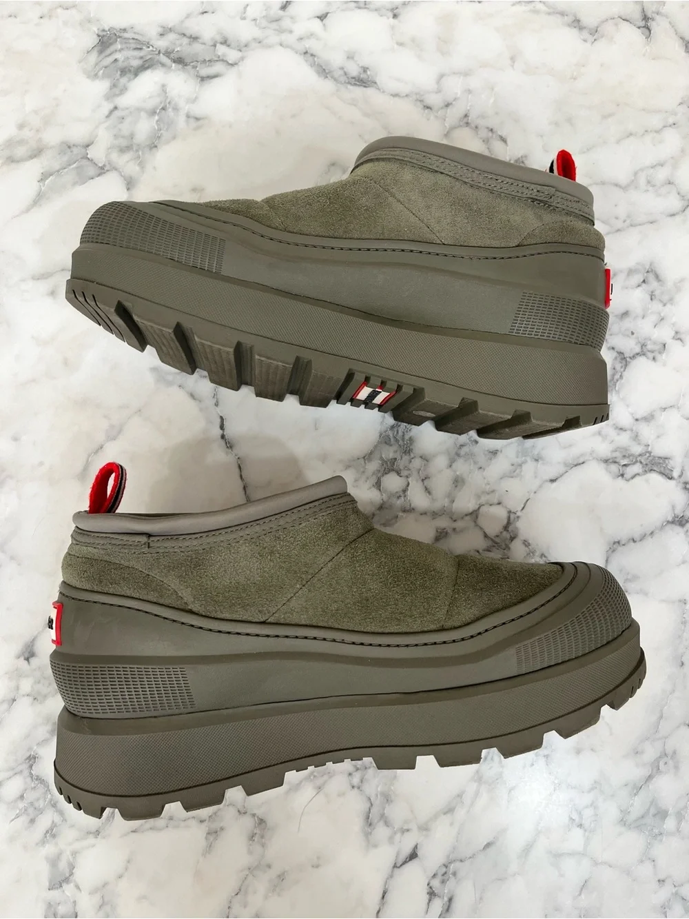 Hunter Askern Waterproof Suede Platform Bootie in Loch Olive Green Size 7